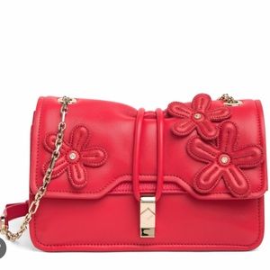 ❤️NWT MCM Red Large Crossbody Bag❤️